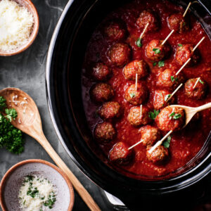 Easy Crockpot Meatball Recipe