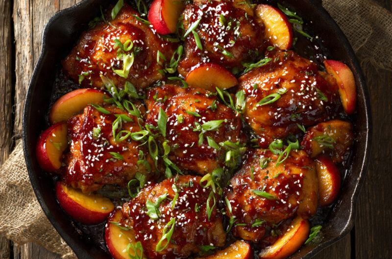 Sriracha Peach Chicken Bake – Sweet, Spicy & Oven-Roasted Perfection